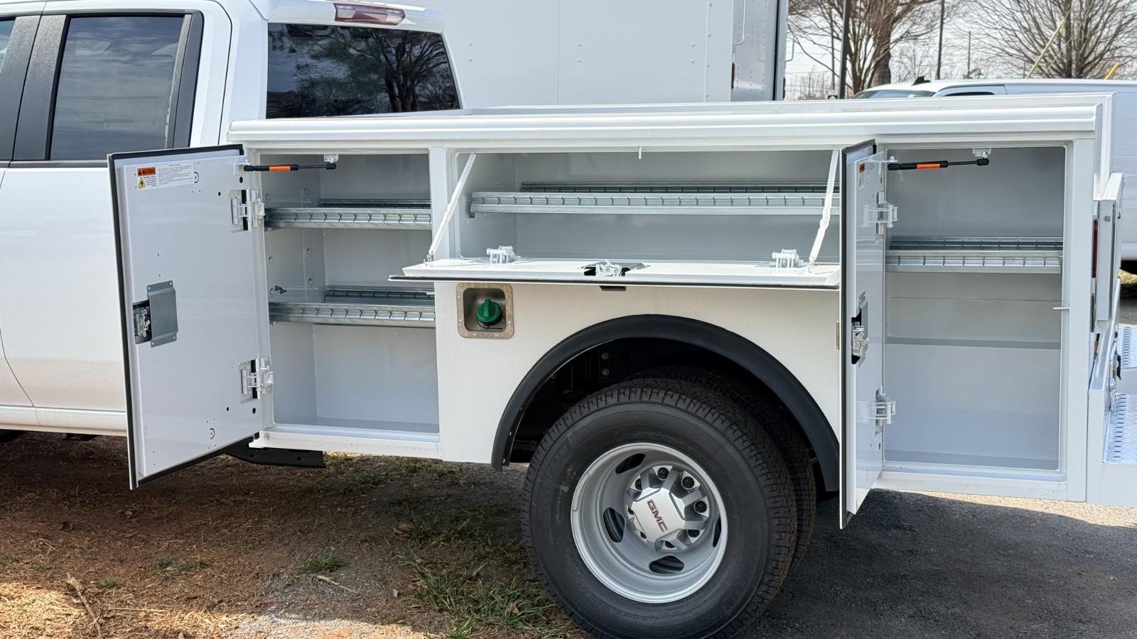 New 2026 Summit White GMC Pro DRW image 12
