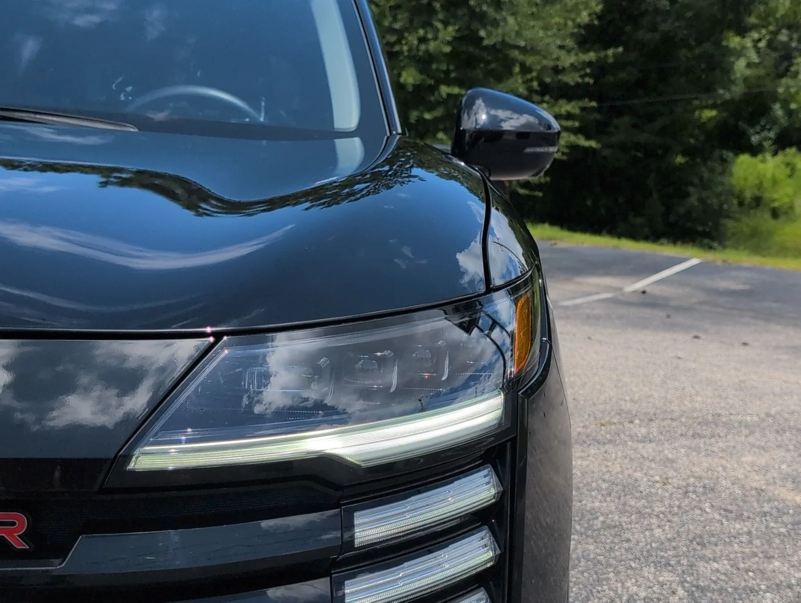 Used 2025 Black Nissan SR image 12