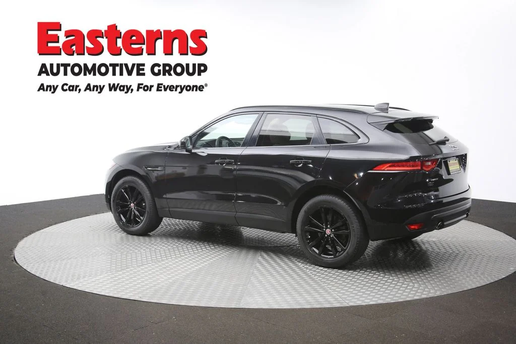 Used 2020 Black Jaguar 25t Prestige image 67