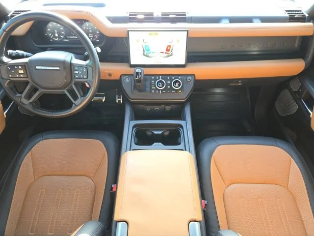 Used 2024 Santorini Black Metallic Land Rover X image 13