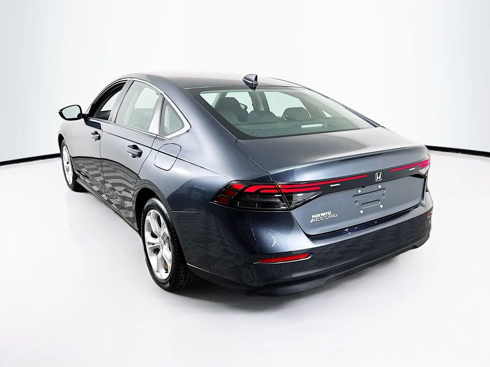 Used 2023 Gray Honda LX image 6