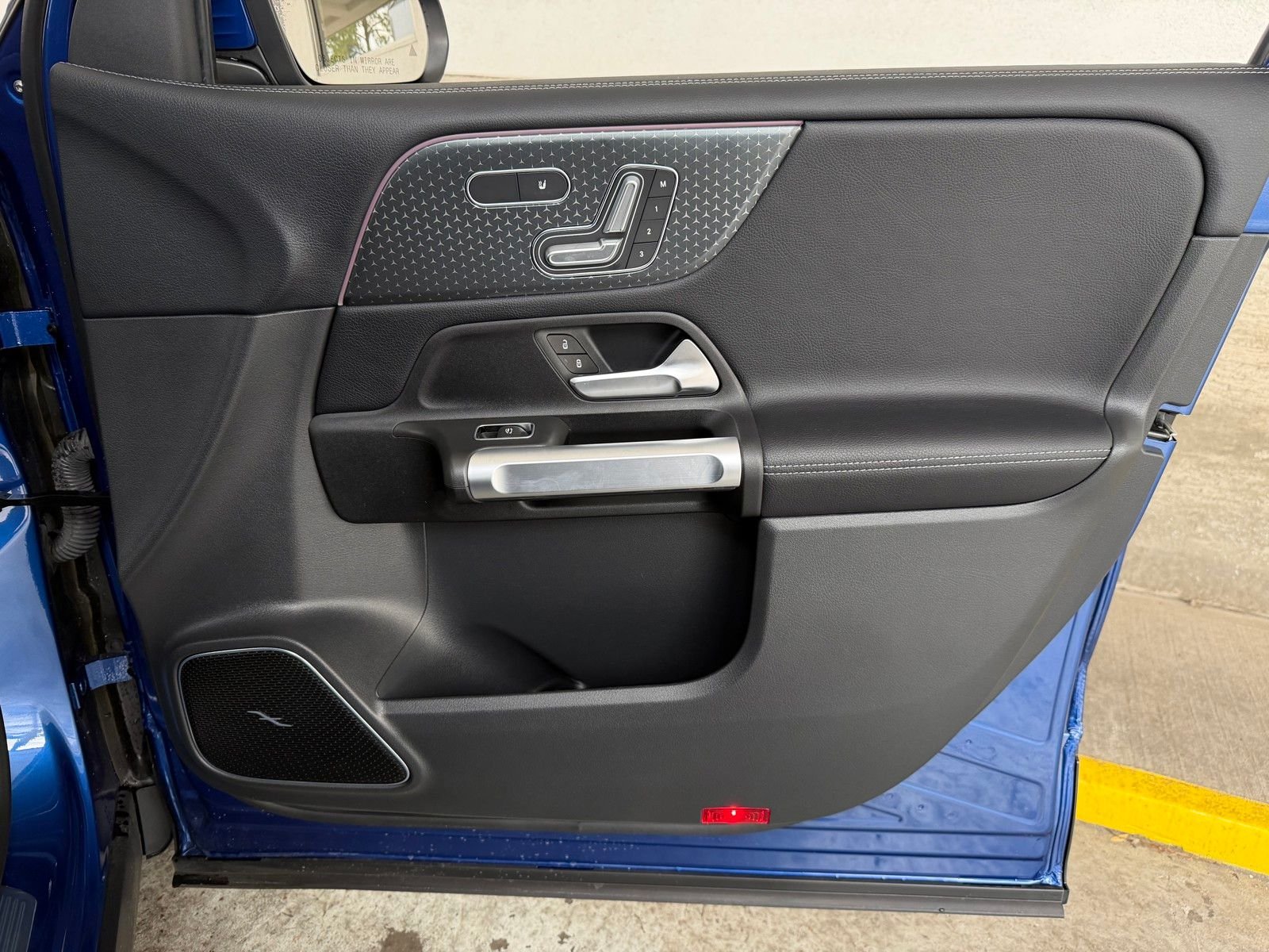 Certified Used 2024 Blue Mercedes-Benz GLB 250 image 21