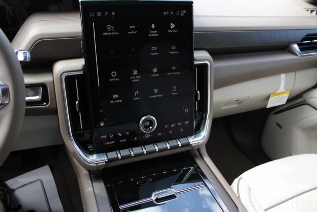 2026 GMC Yukon XL Denali - Photo 20