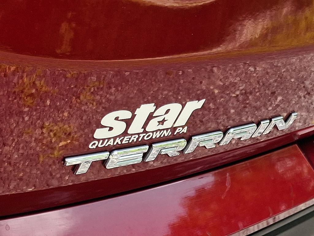 Certified Used 2018 RED QUARTZ TINTCOAT GMC SLE image 31