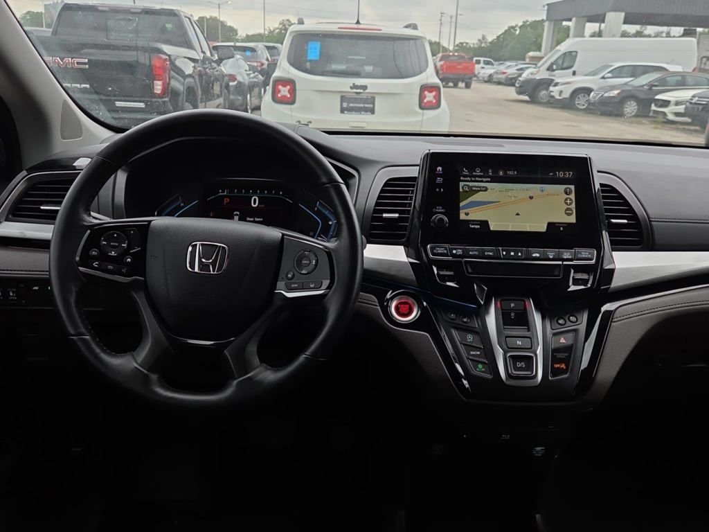Used 2019 White Honda Elite image 10