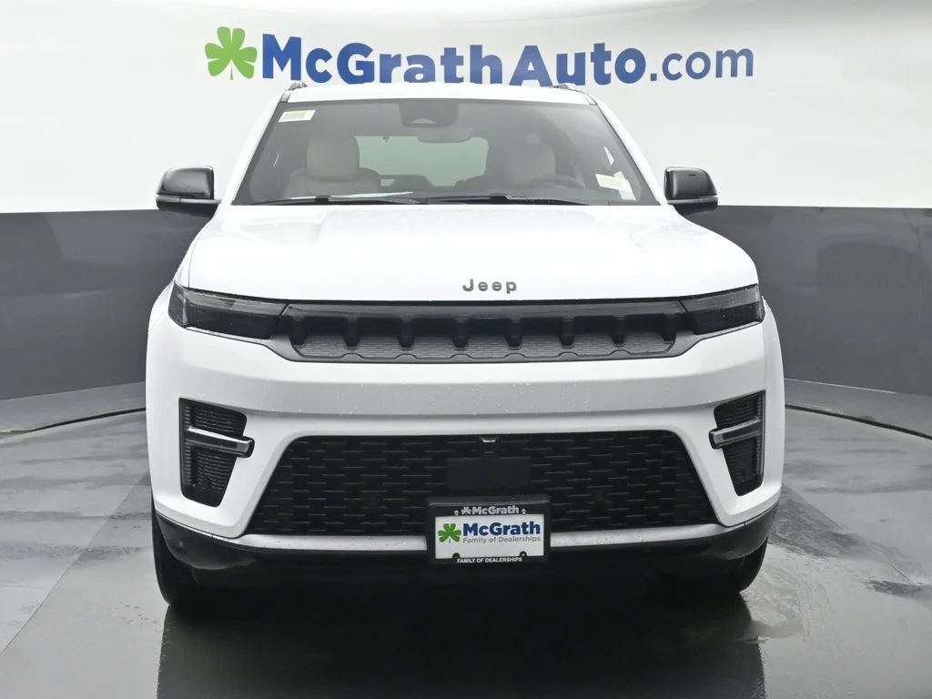 New 2026 White Jeep Limited Altitude image 4