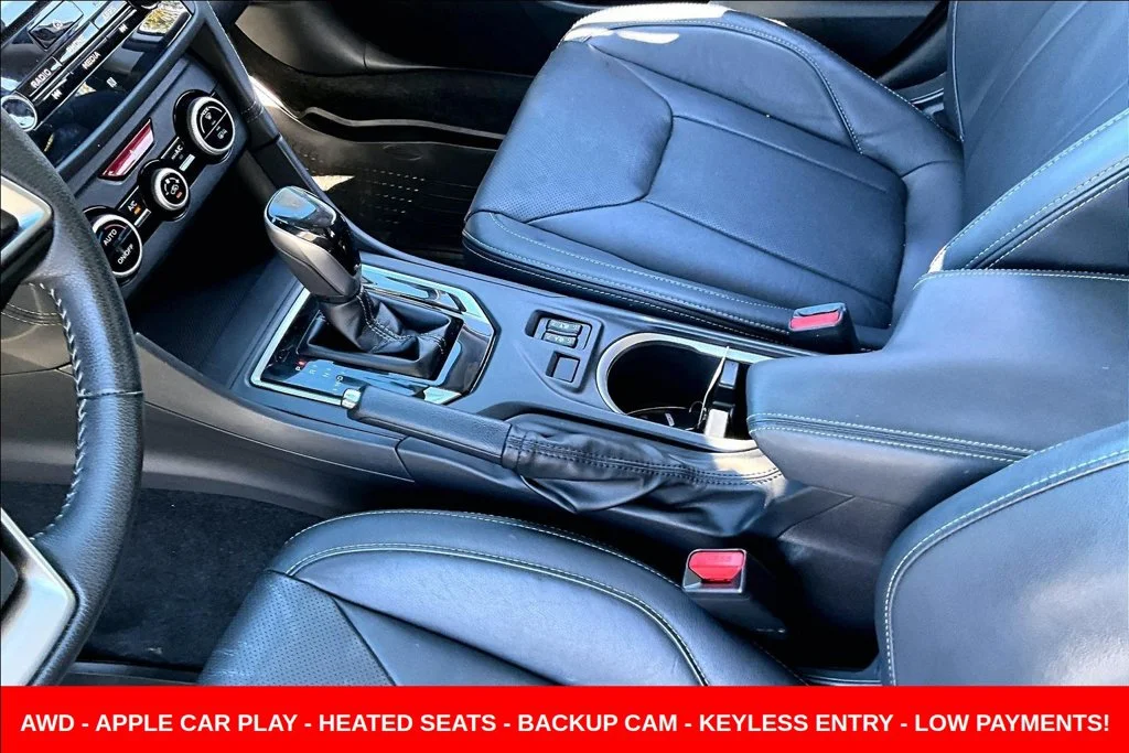 Used 2019 White Subaru 2.0i Limited image 22
