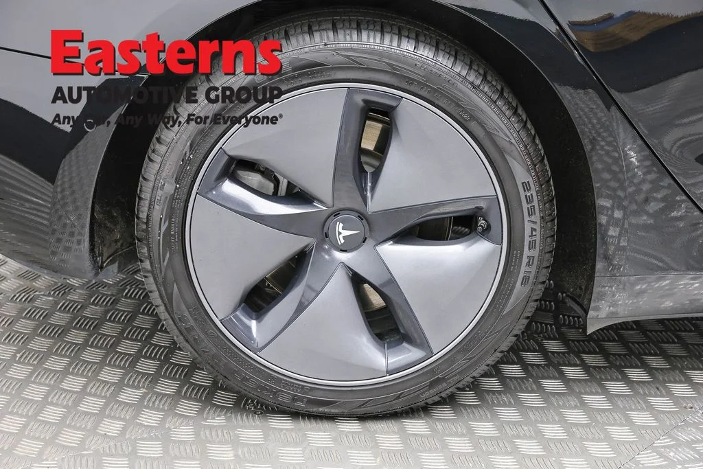 Used 2018 Black Tesla Long Range image 24