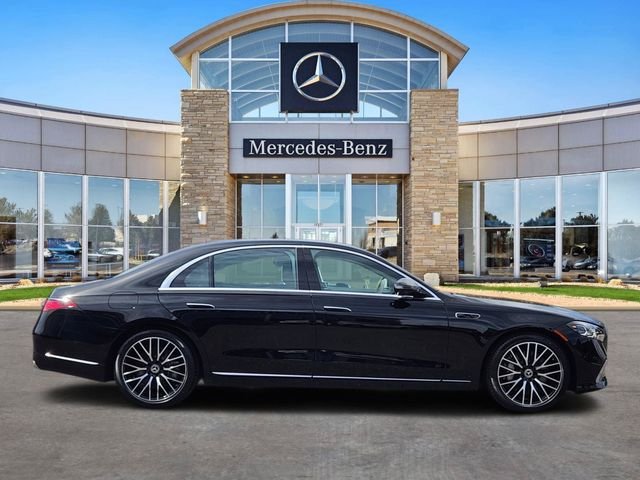 New 2027 Black Mercedes-Benz S 580 image 5