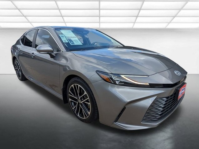 2025 Toyota Camry XLE