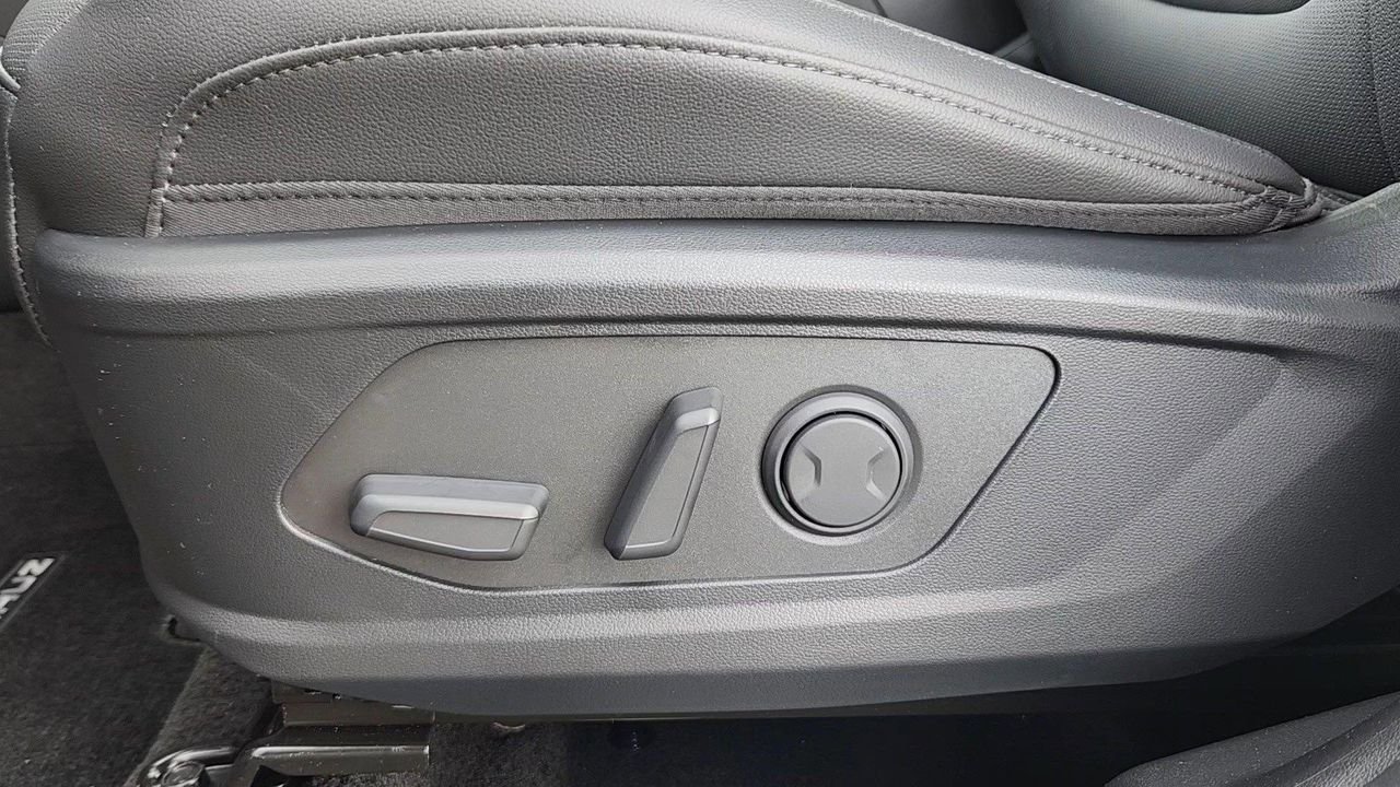 New 2026 Rockwood Green Hyundai SEL Activity AWD image 8