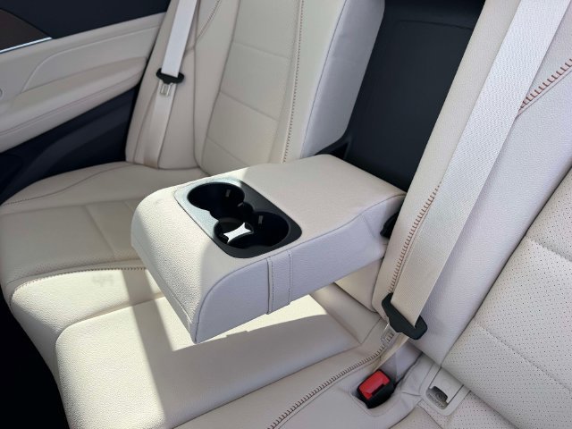 New 2027 Black Mercedes-Benz GLE 350 image 18