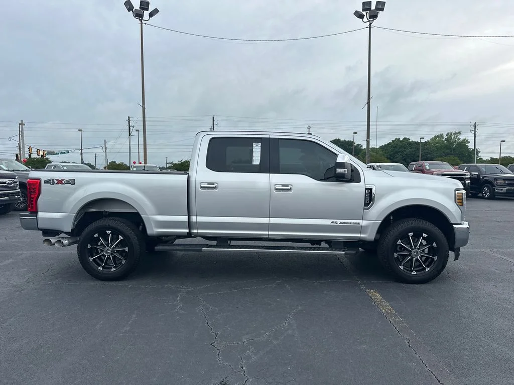 Used 2018 Silver Ford Lariat image 8