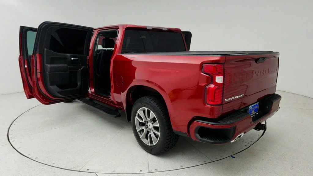 Certified Used 2022 Cherry Red Tintcoat Chevrolet RST image 8