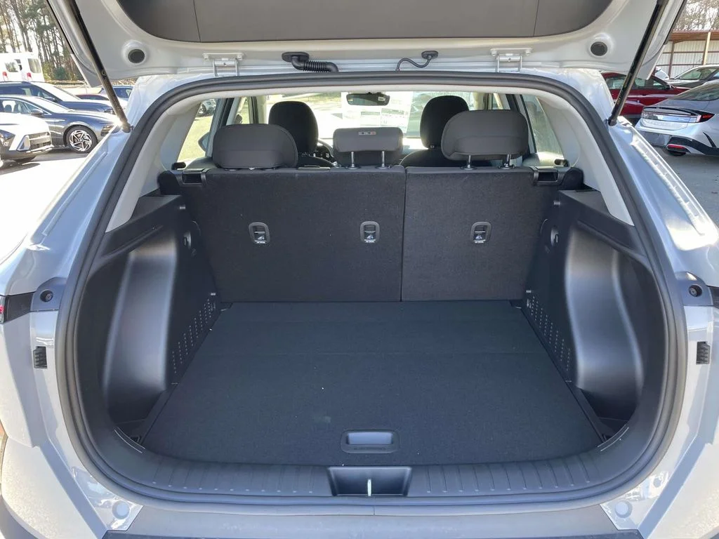New 2026 Gray Hyundai SE image 8