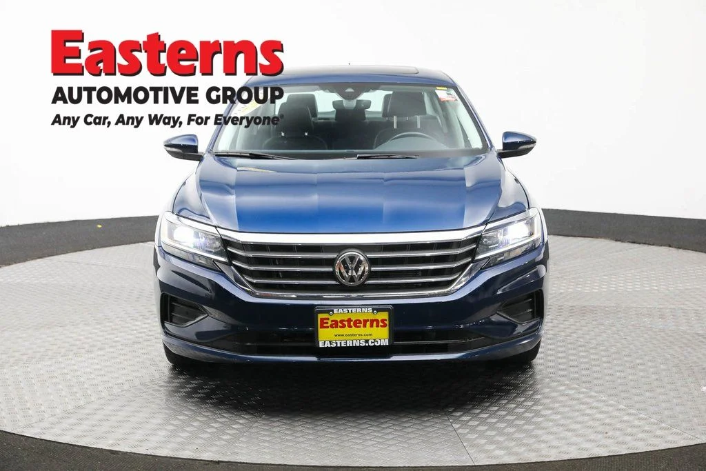 Used 2020 Blue Volkswagen 2.0T SEL image 2