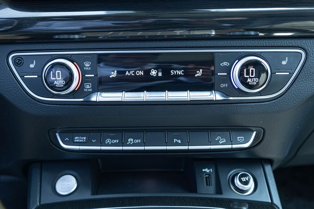Used 2020  Audi 45 Premium image 23
