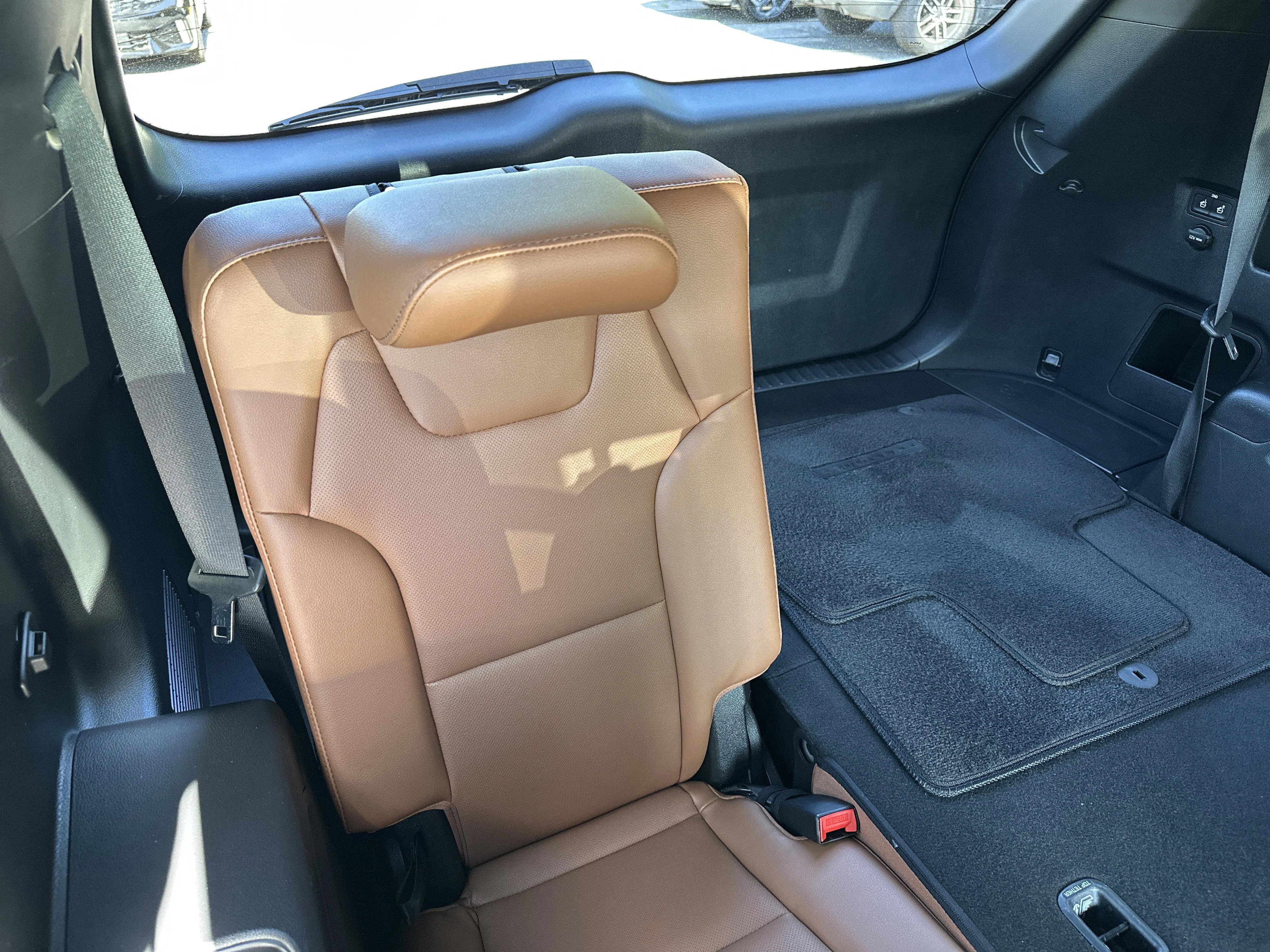 Certified Used 2023 Wolf Gray Kia EX X-Line image 20