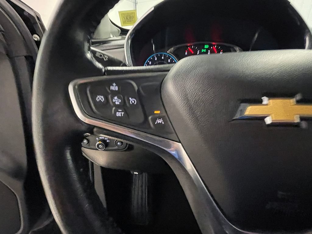 Used 2020 MOSAIC BLACK METALLIC Chevrolet LT image 36