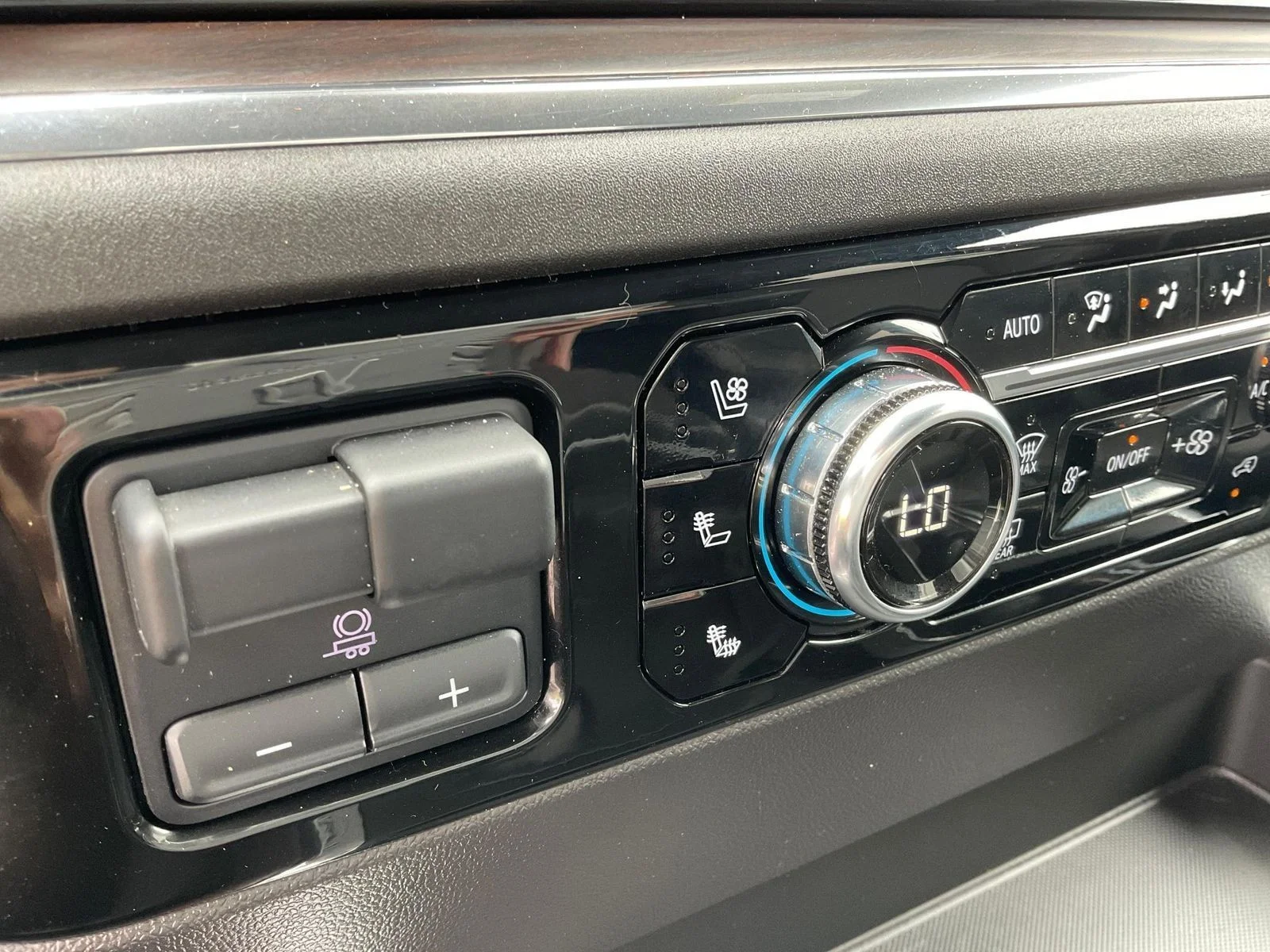 2022 GMC Sierra 1500 SLT - Photo 20