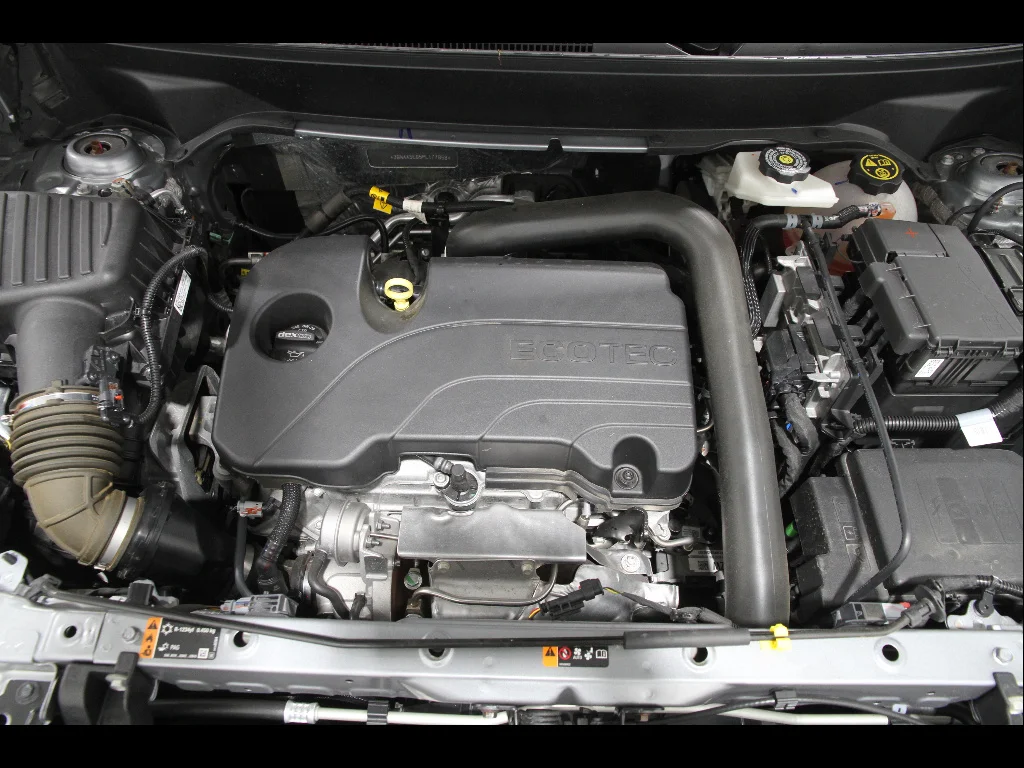 2023 Chevrolet Equinox LS - Photo 21