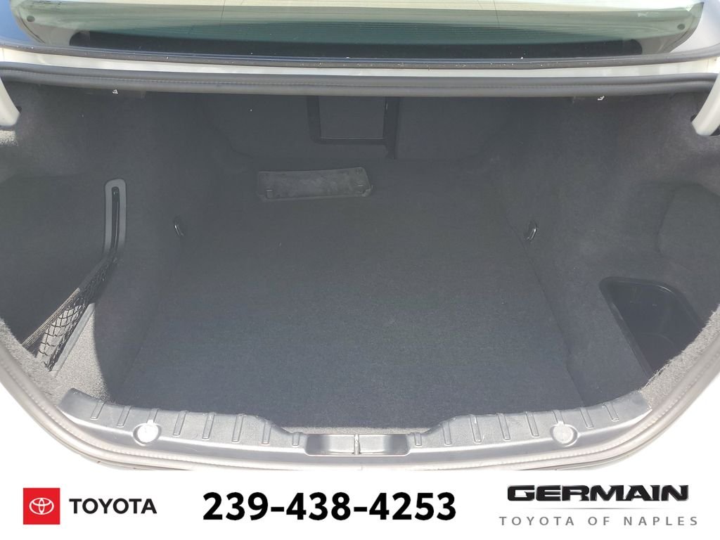 Used 2015 White BMW 528i xDrive image 23