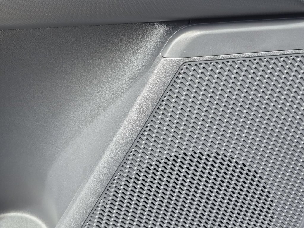 New 2027 Pale Gray Kia X-Line S image 25