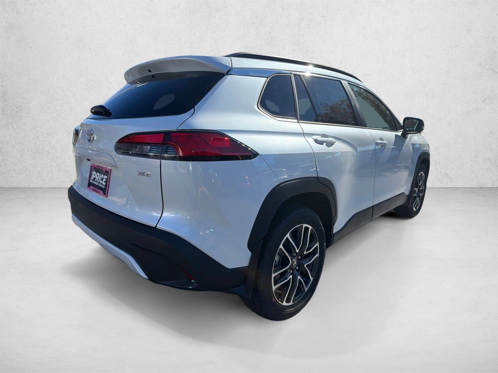 New 2026 Wind Chill Pearl Toyota XLE image 3