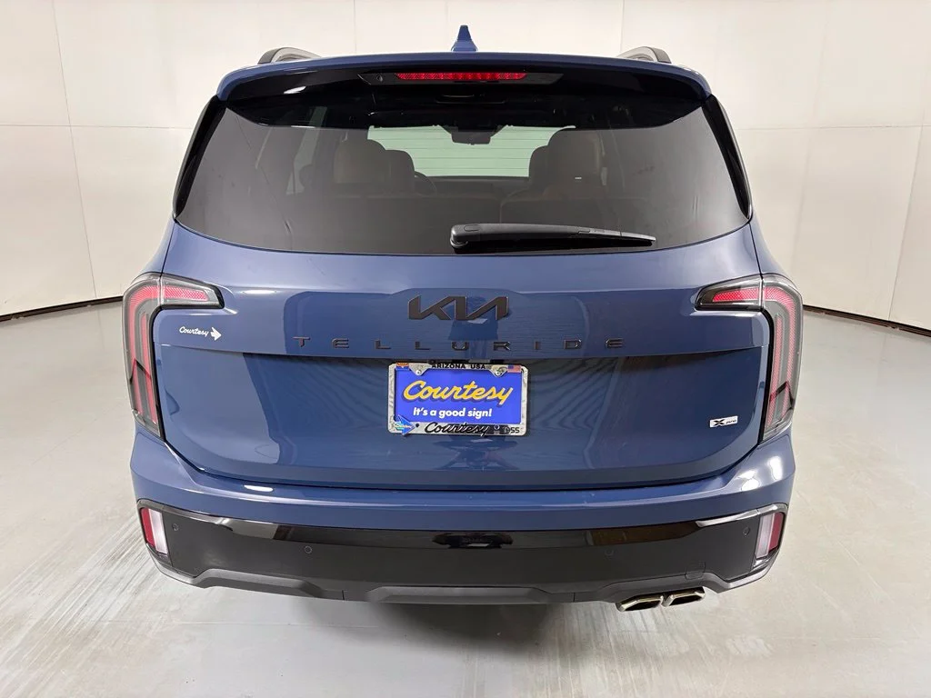 Used 2025 Black Kia SX-Prestige X-Pro image 7