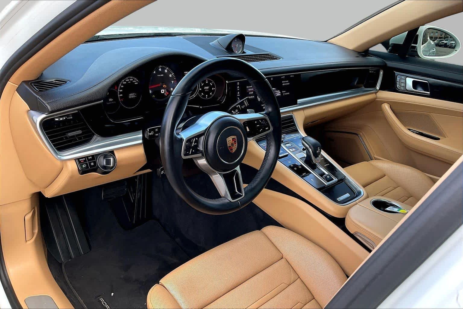 Used 2018 Black Porsche 4 image 15