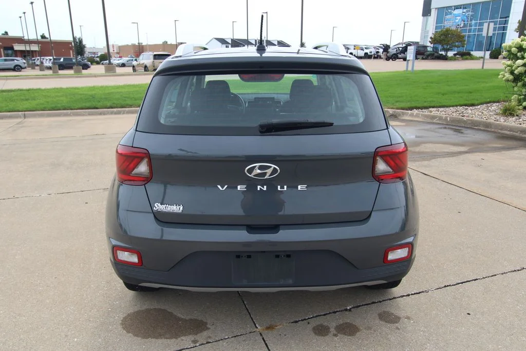 Used 2025 Gray Hyundai SEL image 14
