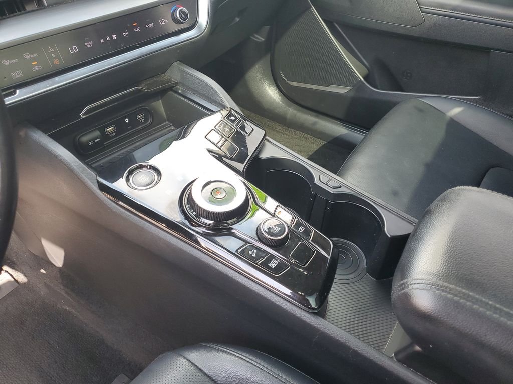 Used 2023 Fusion Black Kia EX image 21