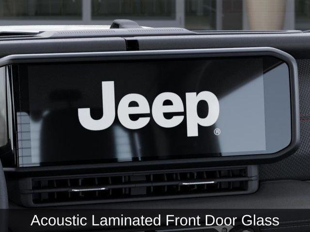 New 2026 Bright White Clear-Coat Exterior Paint Jeep Rubicon image 21
