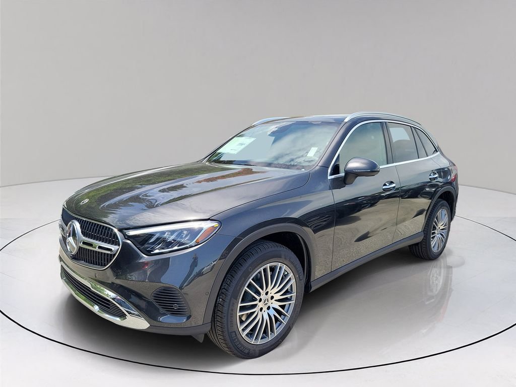 New 2026 Graphite Grey Metallic Mercedes-Benz GLC 300 image 3