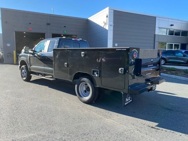 2026 Ford F-350 Super Duty Chassis Cab XL - Photo 13