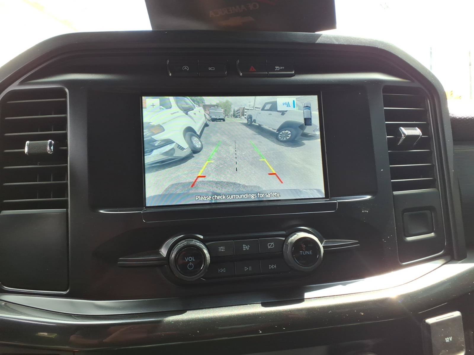 Used 2021 Velocity Blue Metallic Ford XL image 28