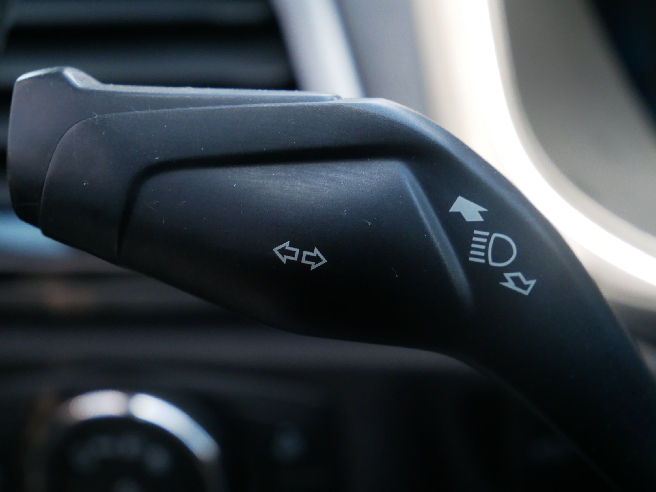 Used 2014 White Ford SE image 27