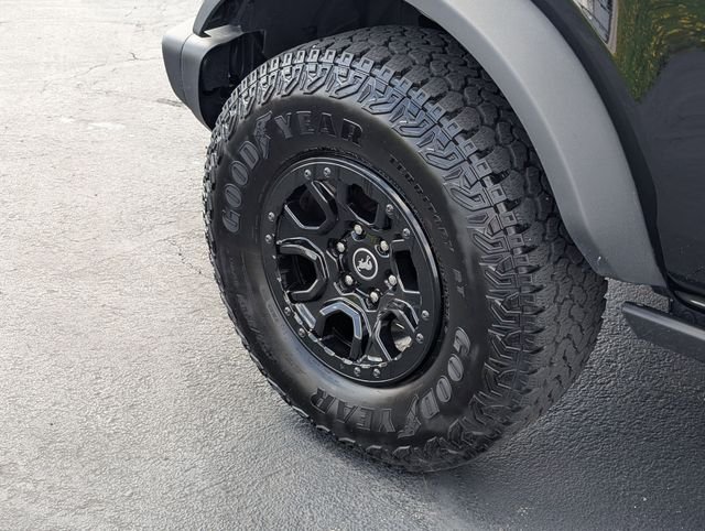 Used 2025 Black Ford Badlands image 23