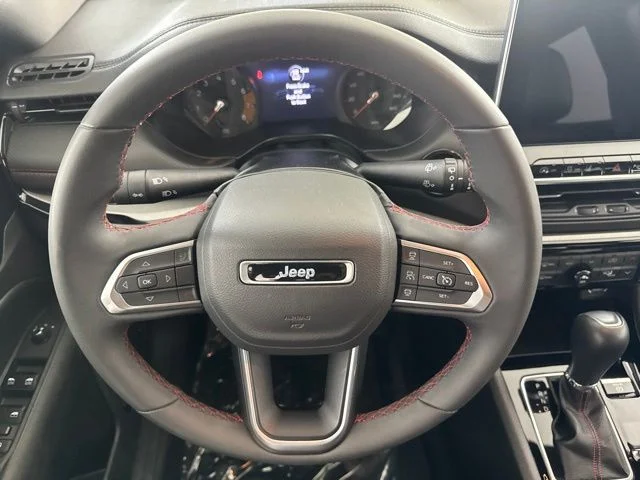 Used 2025 White Jeep Trailhawk image 23