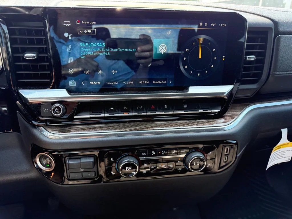 Used 2023 Red Chevrolet LT image 13