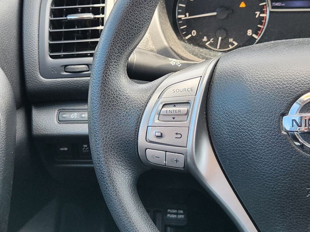 Used 2017 Pearl White Nissan 2.5 S image 29