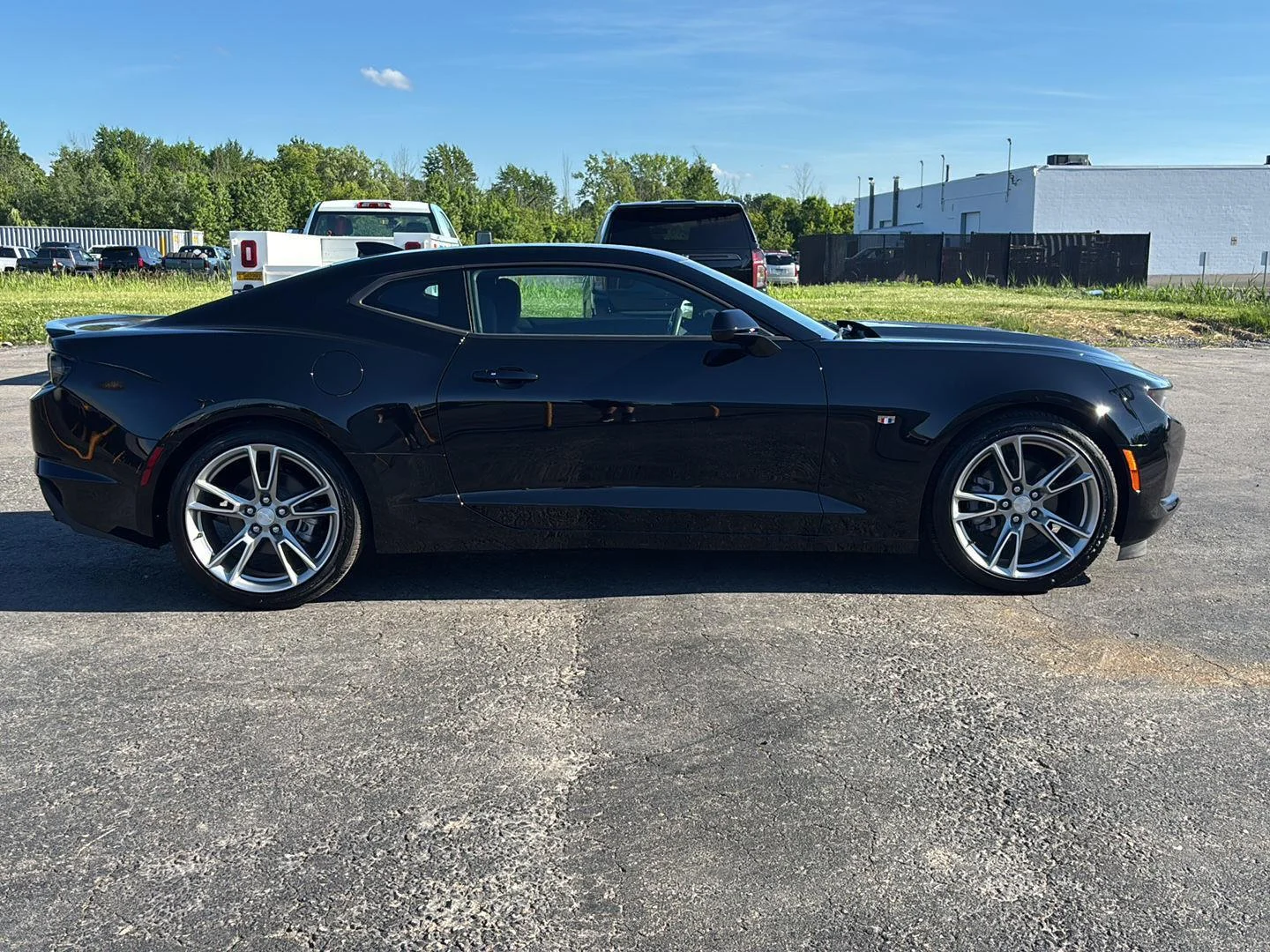 Used 2024 Black Chevrolet 1LT image 8