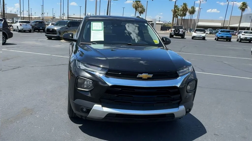 Used 2021 Black Chevrolet LT image 4