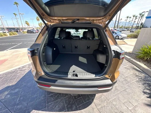 New 2027 Brown Chevrolet LT image 7