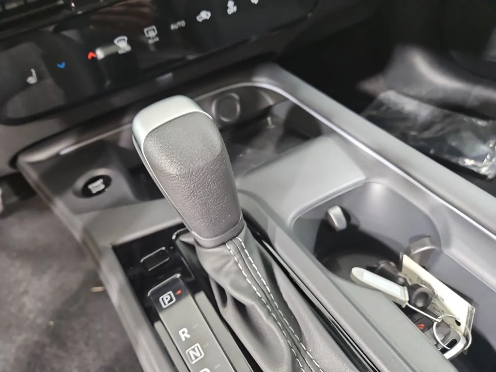 2026 Nissan Sentra SV - Photo 22