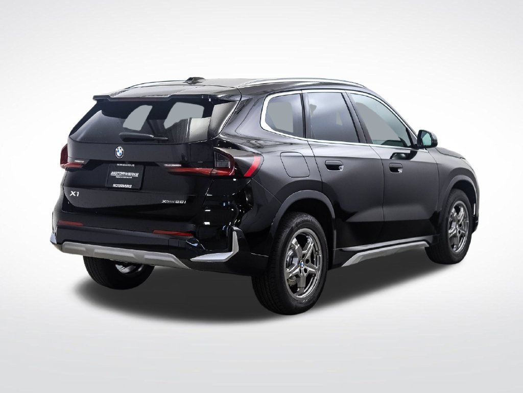 New 2027 Jet Black BMW xDrive28i image 5