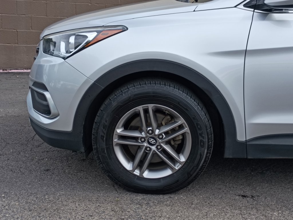 Used 2018 Silver Hyundai 2.4 Base image 9
