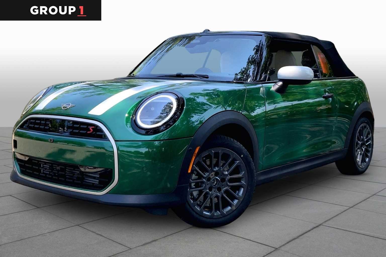 2026 MINI Convertible Cooper S's photo