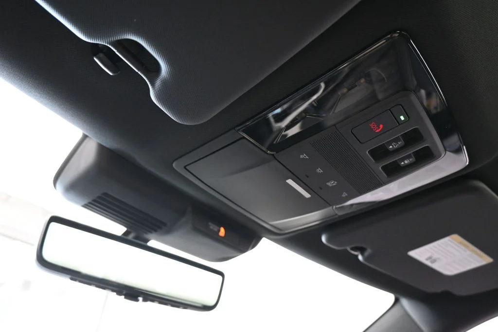 New 2026 Graphite Gray Mitsubishi BLACK EDITION S-AWC image 25