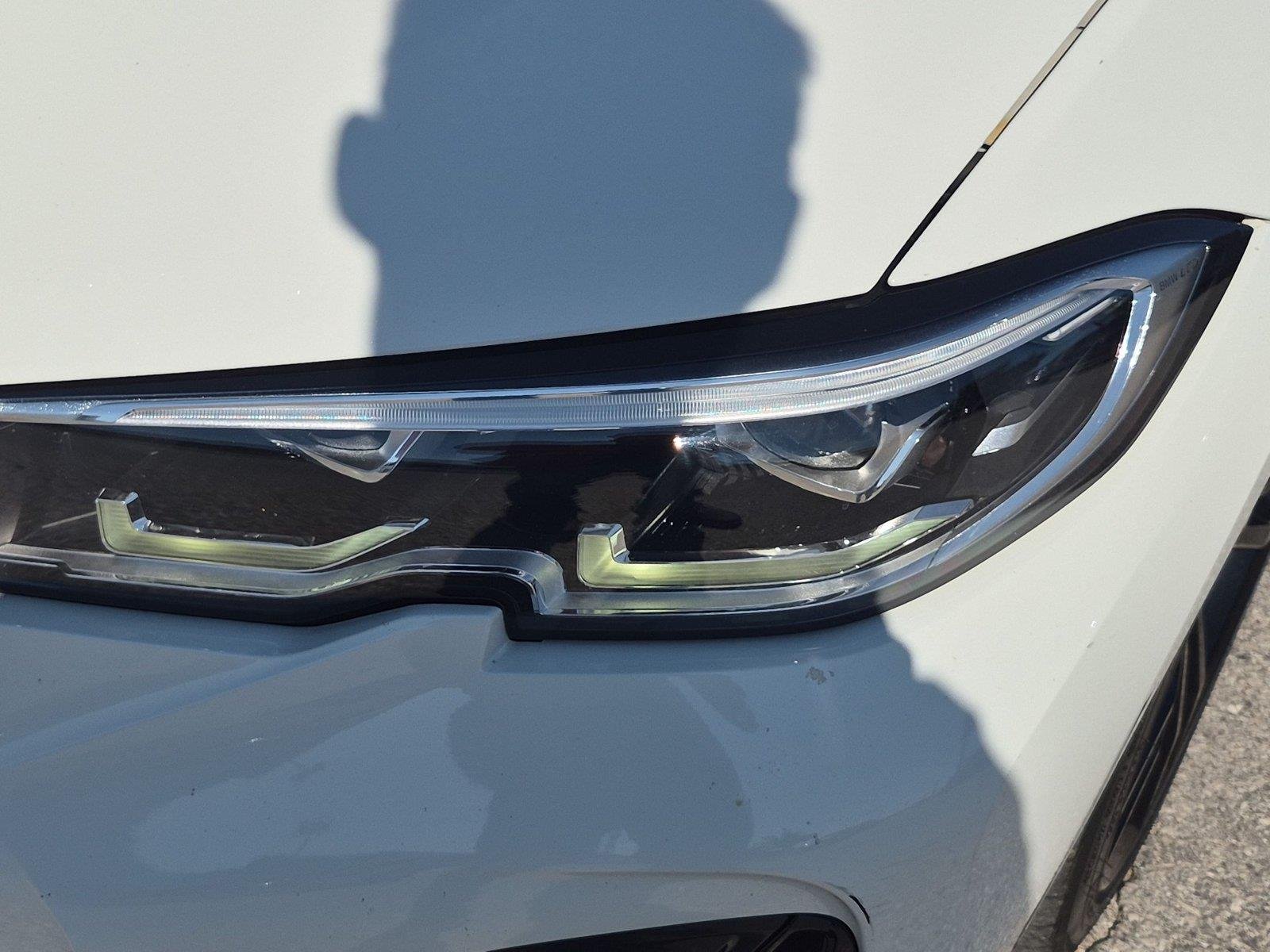 Used 2021 Alpine White BMW M340i image 9